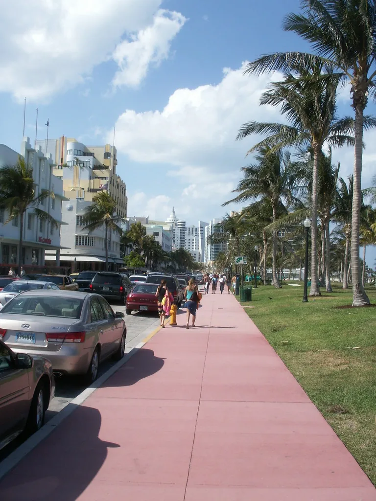 Coastal community grounds by Living Colour Landscapes